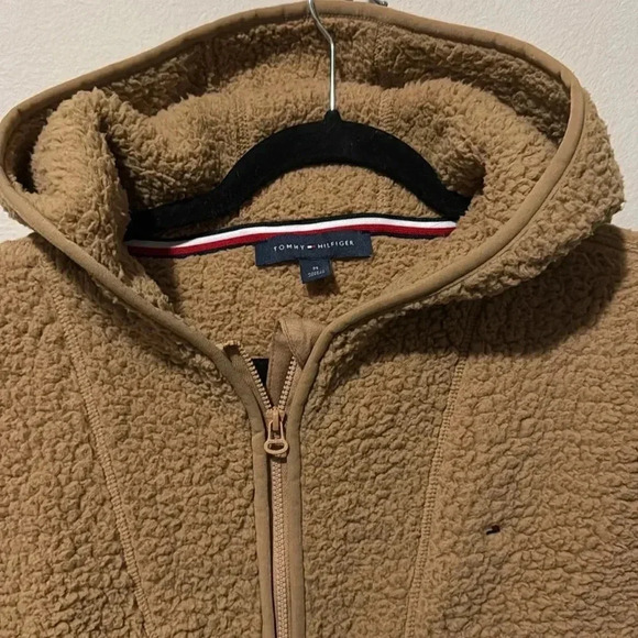 Tommy Hilfiger Hooded Sherpa quarter zip, medium, oversized. Mocha brown. GUC - Picture 2 of 11